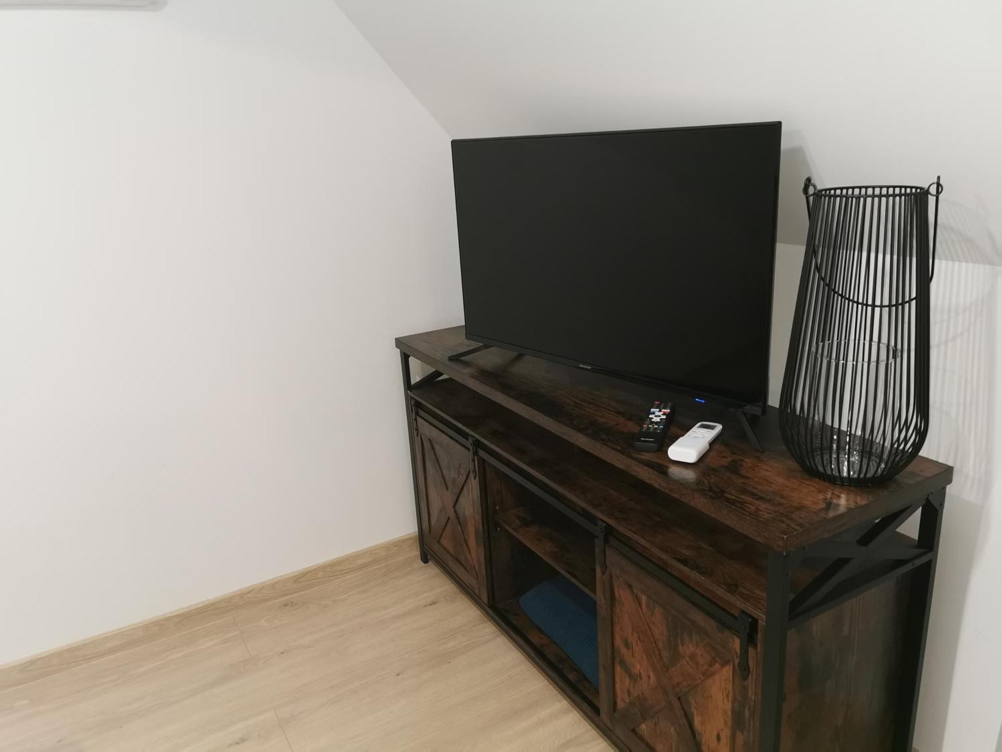Under The Hill 3 Apartment Бад Мускау Екстериор снимка